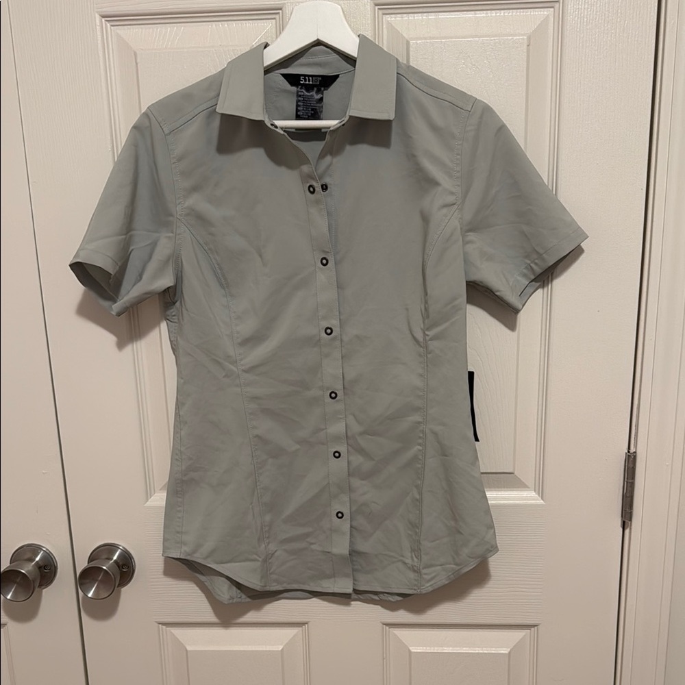 5.11 Tactical Enduro-Flex Shirt in Gray Women’s Size XS New